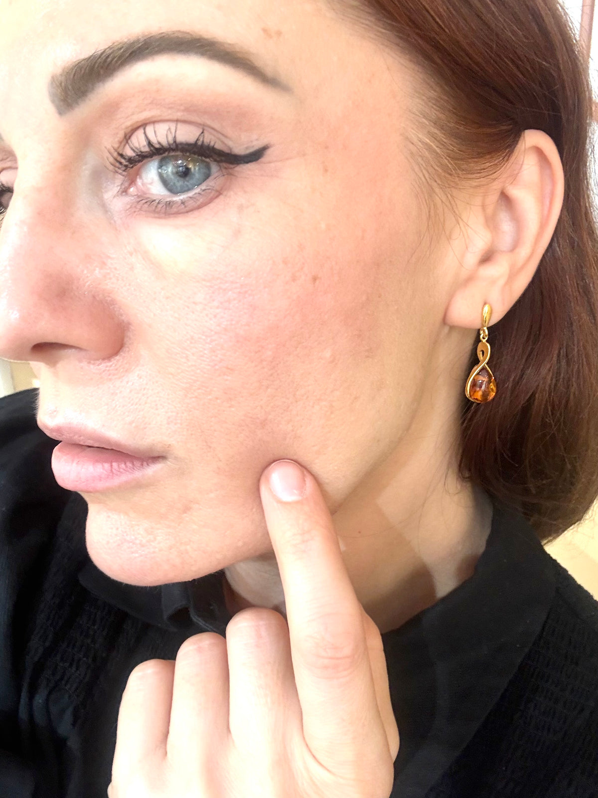 Bella earrings